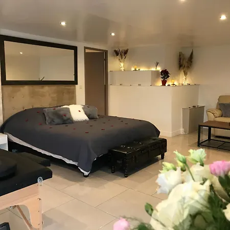 Love Room Villa Charlene-2